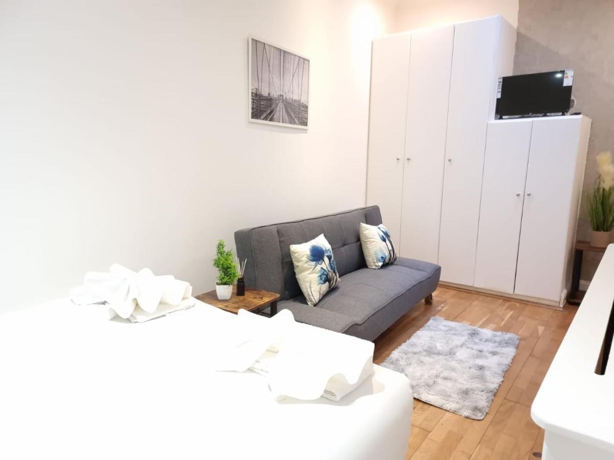 Apartmán F1-Basement Studio Fits 3 Near Paddington Londýn Exteriér fotografie